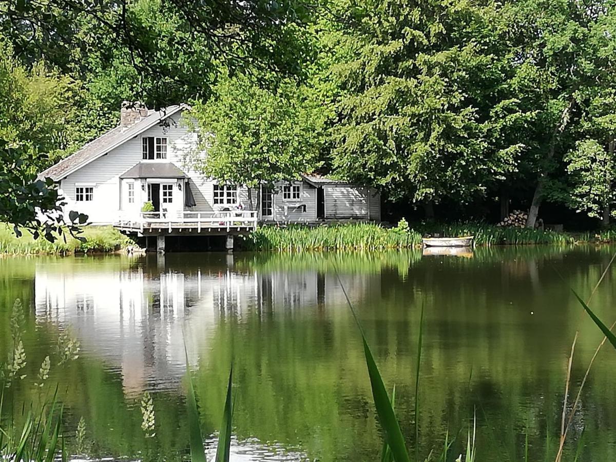 La maison du lac Cul-des-Sarts Extérieur photo