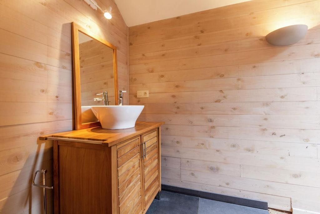 La maison du lac Cul-des-Sarts Extérieur photo